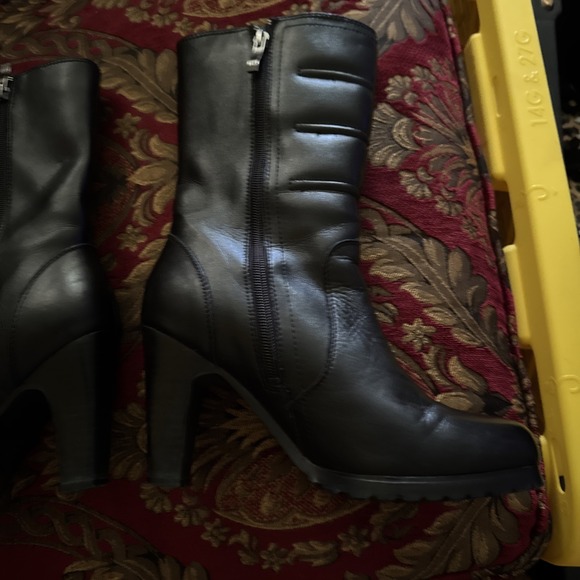 Xelement Black Triple leather Buckle Block Heel Zip Moto Boots Sz 7.5 Lu8001 - Picture 3 of 9